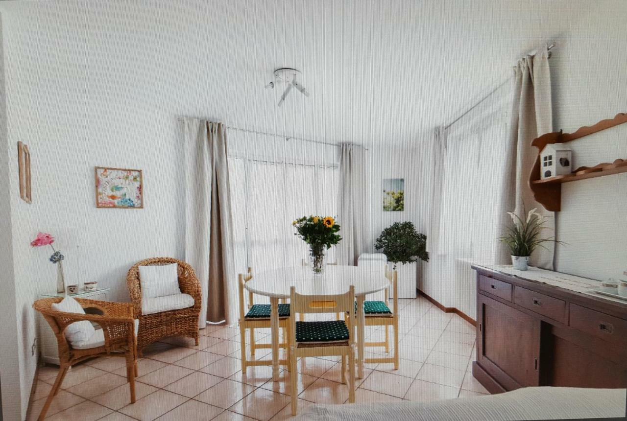 IL SOLE, grande appartamento in collina Brunate Esterno foto